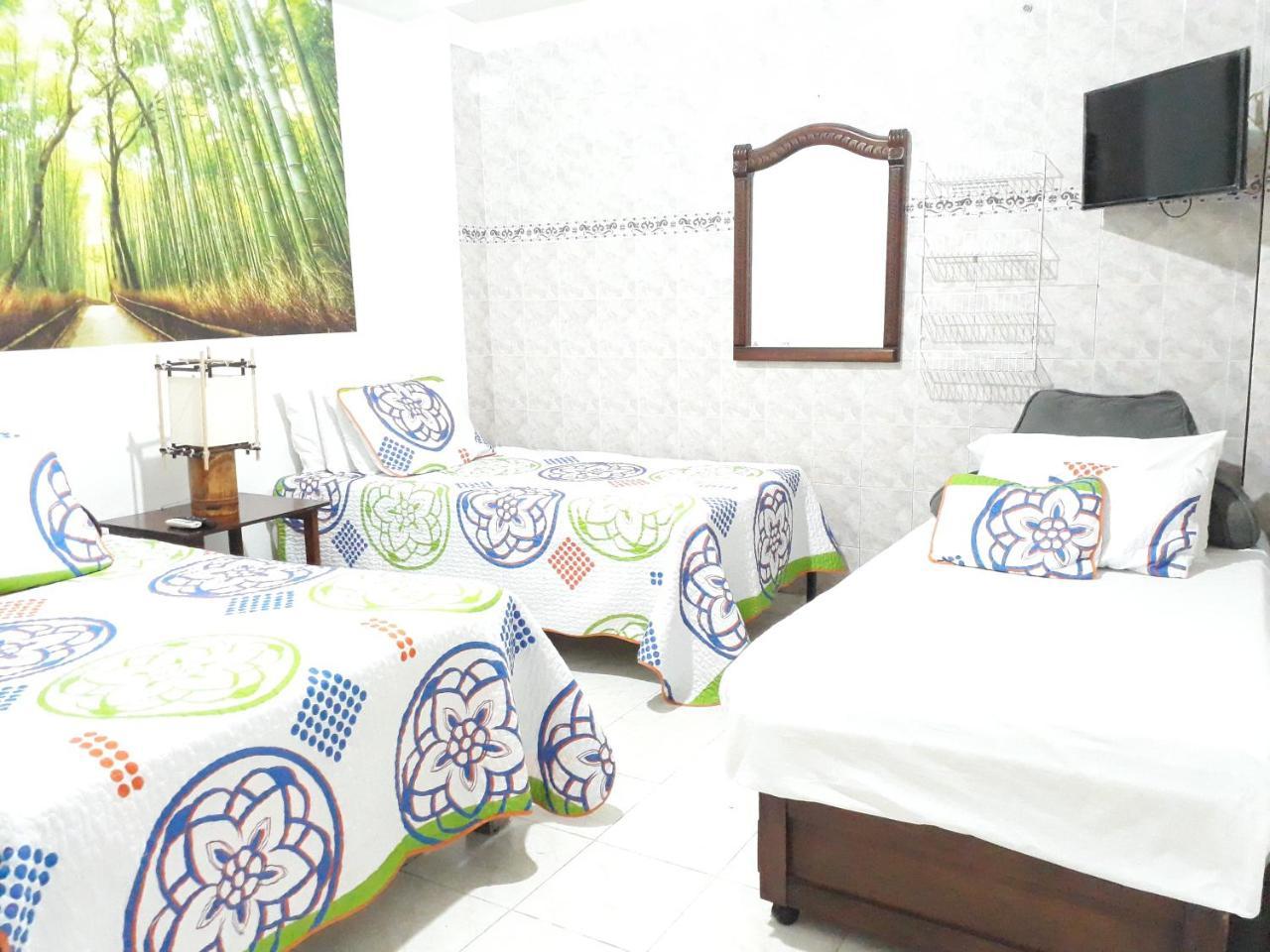 Hostal Tequendama Martha Santamaria Cali Exteriör bild