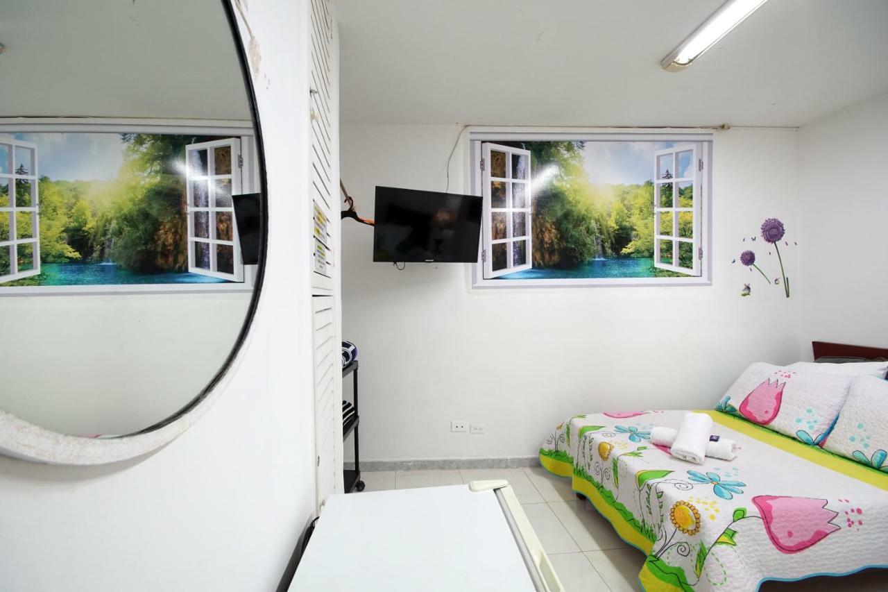 Hostal Tequendama Martha Santamaria Cali Exteriör bild